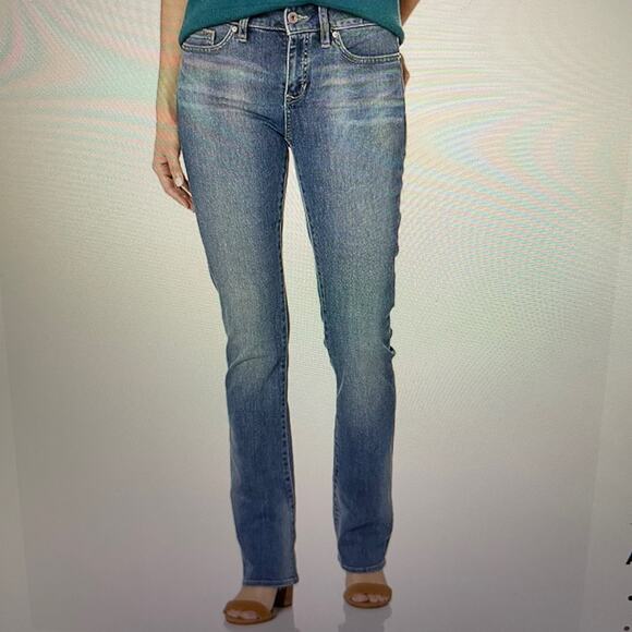 Yummie Modern Mid-Rise Slimming Bootcut Jeans Size 32 - Picture 1 of 12